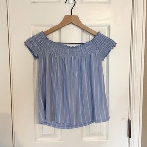 American Eagle off the shoulder top
